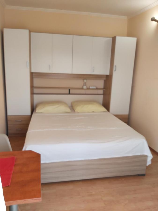 Apartmani Apollo - ตราสนิสเซ ภายนอก รูปภาพ