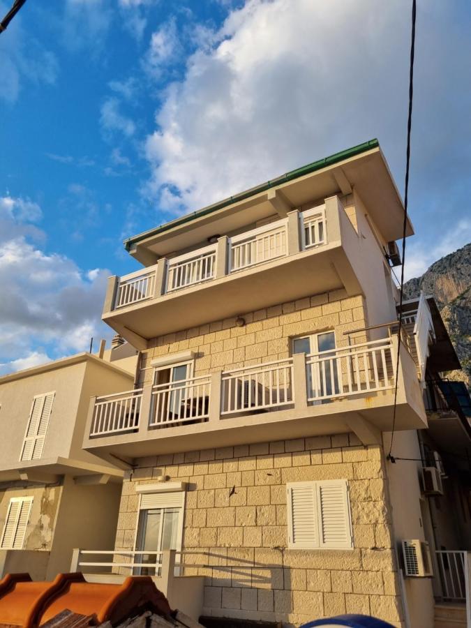 Apartmani Apollo - ตราสนิสเซ ภายนอก รูปภาพ