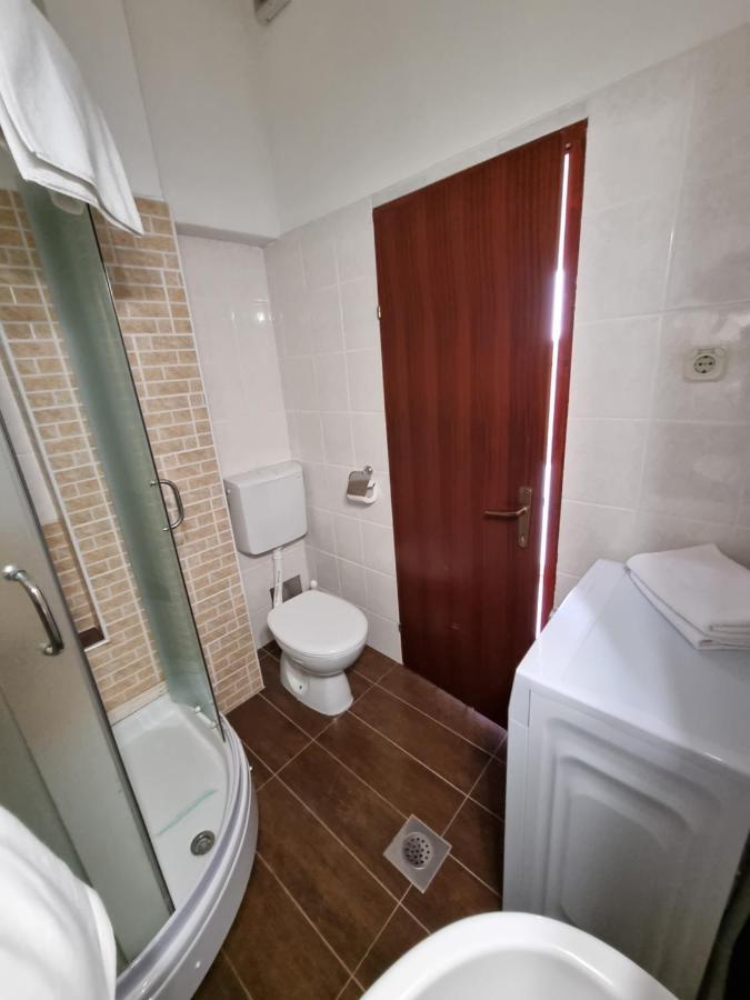 Apartmani Apollo - ตราสนิสเซ ภายนอก รูปภาพ