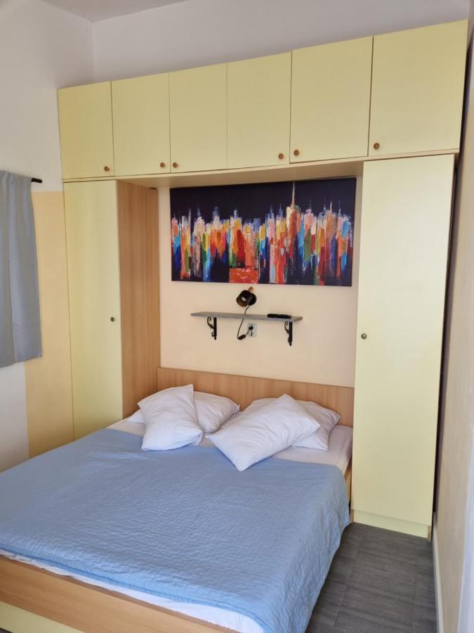 Apartmani Apollo - ตราสนิสเซ ภายนอก รูปภาพ